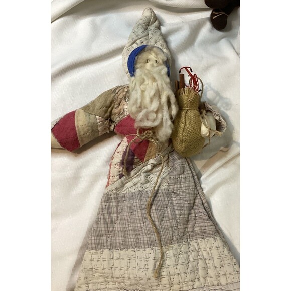 Vintage Folk Art Primitive Santa Claus Hand Made From A Quilt Patchwork Signed - Picture 6 of 16